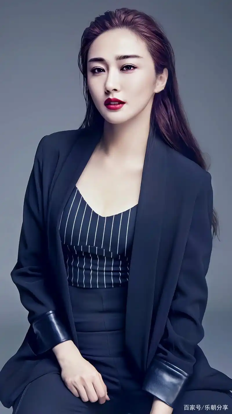 女歌手陈冰美图集锦