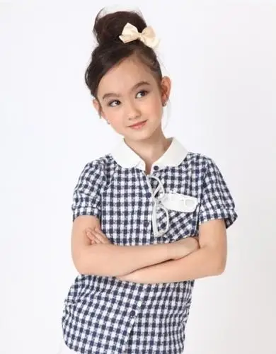 谁有童星香奈儿,黄誉博的图片吗?