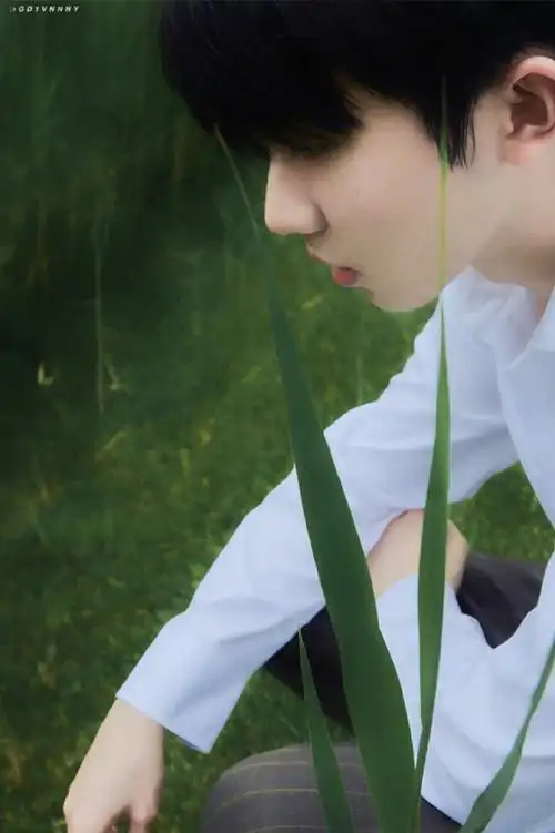 马嘉祺英伦绅士风大片