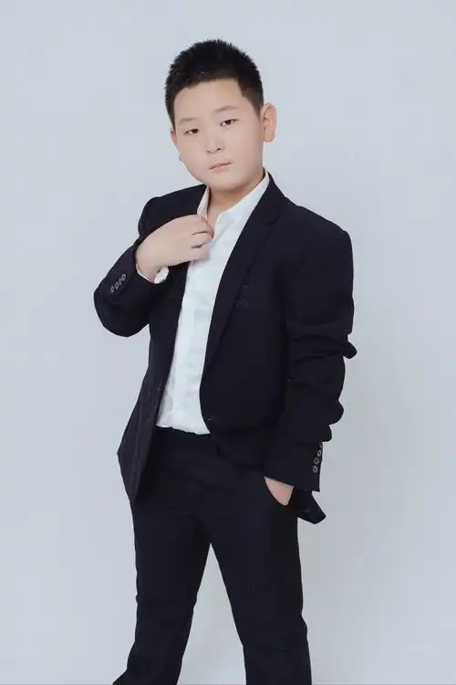 虽然我胖却帅气