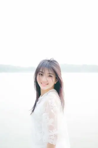 出镜:白卉子 -perfumekiller