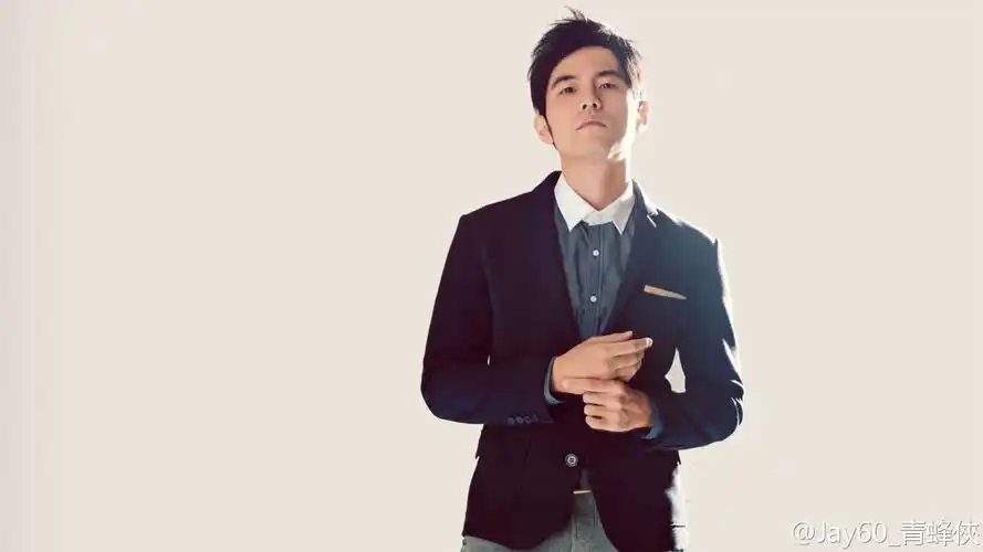 求周杰伦高清图片 要好看的点 别就一个大头像 还有勒布朗詹姆斯 也