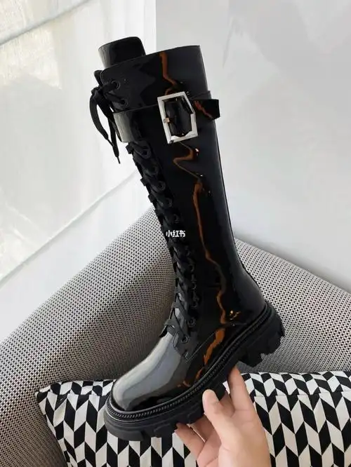 马丁靴9090_时尚_马丁靴_长靴_成都攻略_绑带长靴_时尚_鞋靴_靴子