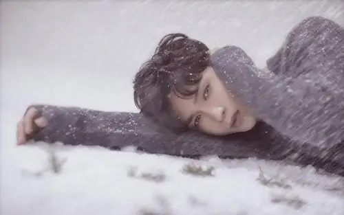 张艺兴冬日酷帅写真高清图片桌面壁纸