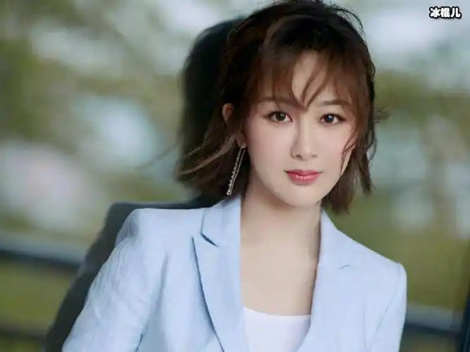 杨紫的英文名叫什么网友刘涛同意了吗