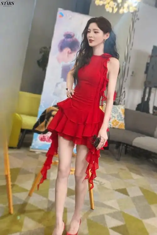 张予曦瑶身一变##猜猜我是谁