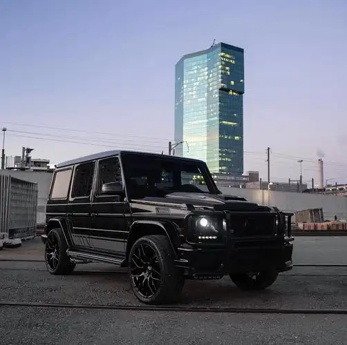 真稀罕黑色大g,算了一下,至少要奋斗三十年才能拿