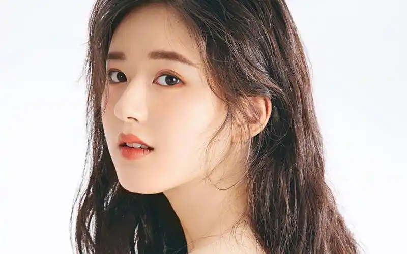 赵露思性感写真图片桌面壁纸