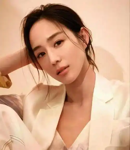 张钧甯的绝美身材,谁能抵挡得了她的魅力?