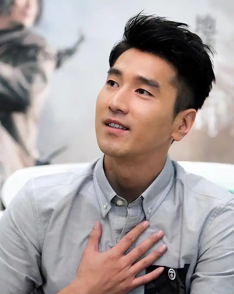 赵又廷的感情历程 赵又廷和张钧甯的感情故事告诉我们,爱情需要互相