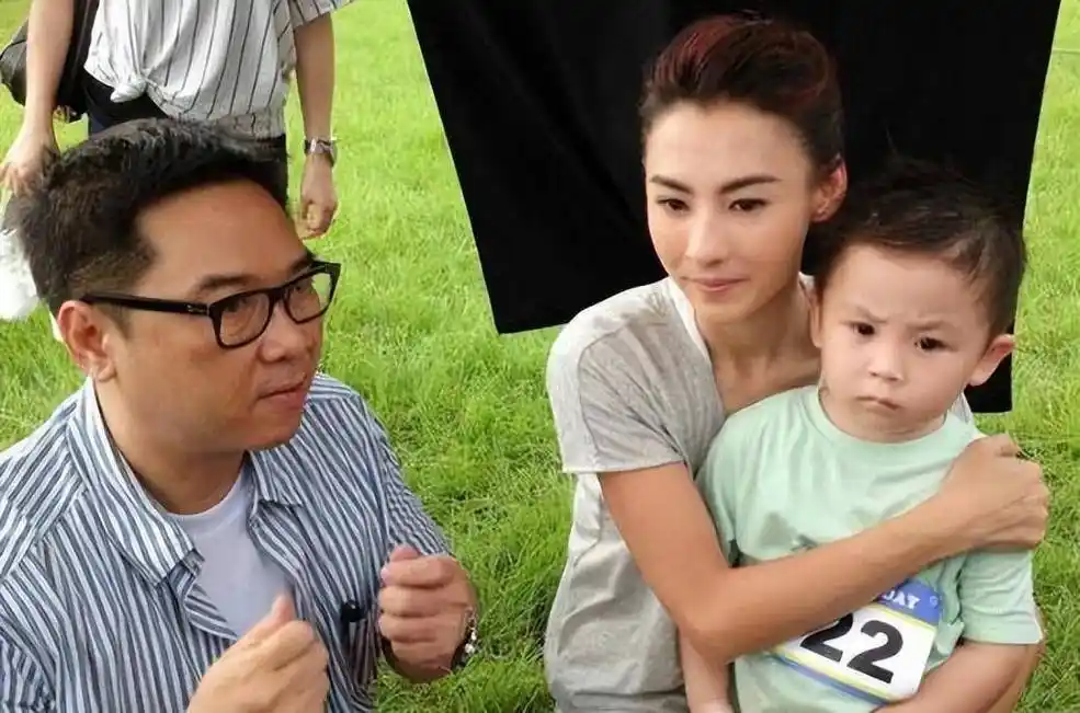 张柏芝三胎金发秘密揭晓,娃爹身份将公开_孩子_孙东海_父亲