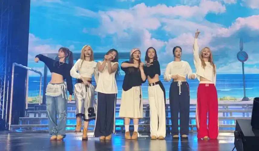 【red女团】第三套造型演绎结束曲《咕噜咕噜》 抽奖环节