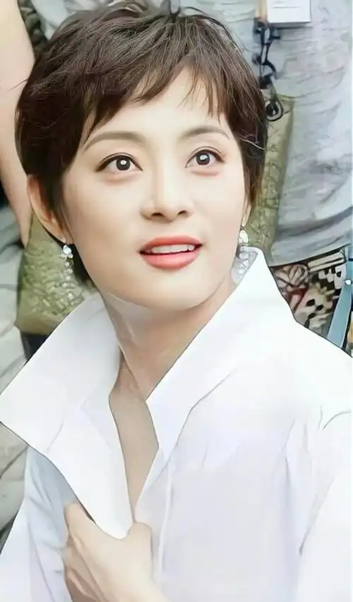 孙俪,娇媚可人,端庄大方的写真美图!_高清图集_新浪网