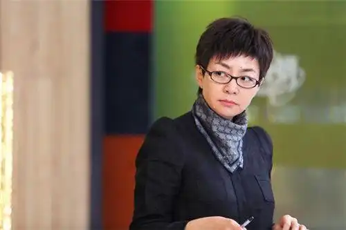 喜剧总动员中的主持宋丹丹是谁?