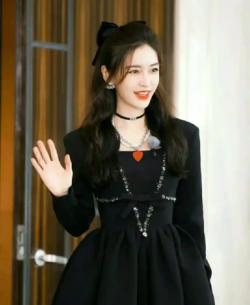 杨颖与杨紫rk00 - 抖音