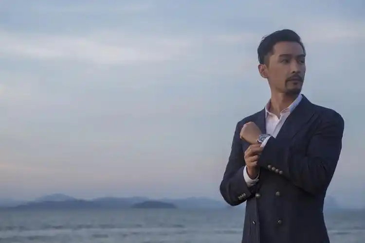 学术丨为什么伯爵家族第四代传人说胡歌就是优雅