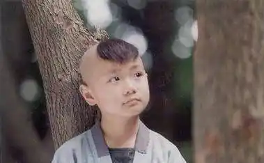 曹骏小时候电视剧剧照_侯俊丞主演的电视_候俊丞的电视剧