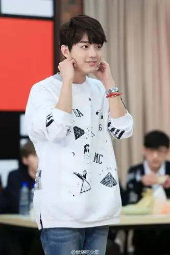 肖战《燃烧吧少年!》