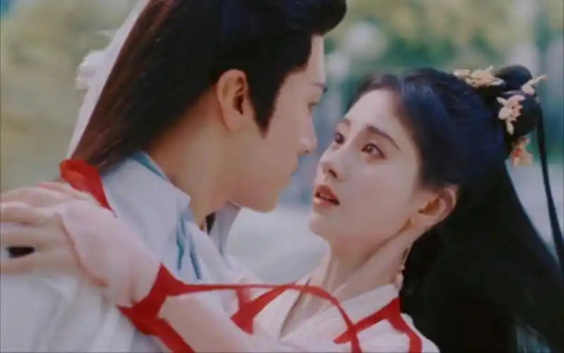 【鞠婧祎x茅子俊】若是用我一命,能换紫纱一命,我定会毫不犹豫.