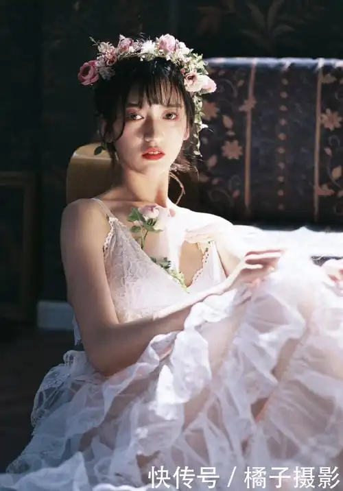 摄影写真:极品清纯美女,性感撩人写真