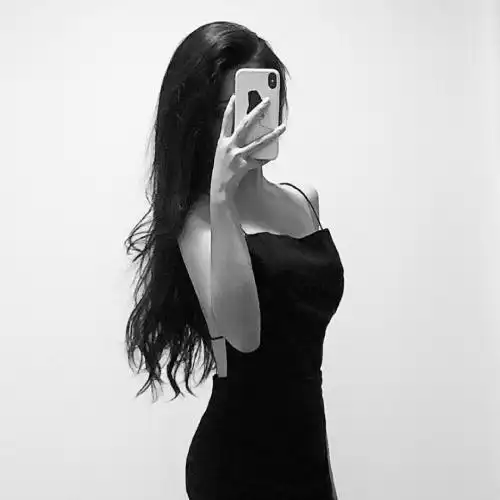 头像女黑白高冷喜欢保存下来好好珍惜