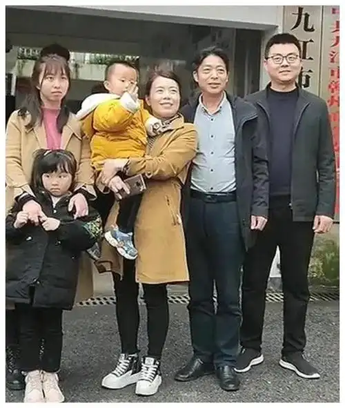 28年错换人生该不该把房子还给许敏我以养女的身份告诉你