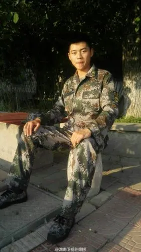 班长王金武军人帅气阳光照片头像壁纸真正男子汉