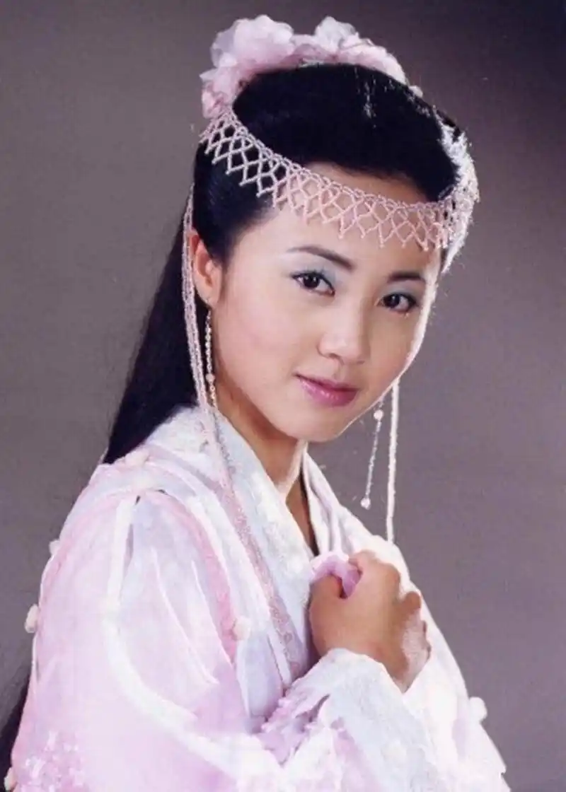 黄磊是被孙莉颜值吸引的?本以为是假的,23岁旧照曝光后我信了