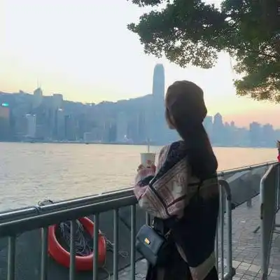 时尚女头像背影霸气 唯美侧脸女生头像大全