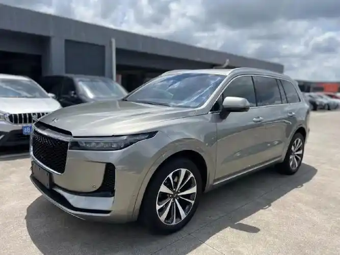 20年3月理想one,7万公里,一手过户,价格24.98万#理想one