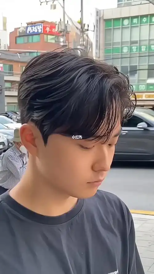 我去烫了韩式三七分气垫烫发型 烫完真的好帅 | 男生发型参考 | 韩式