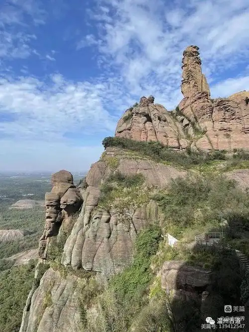 世界自然遗产国家五a级旅游景区弋阳龟峰值得去一趟