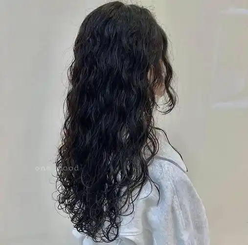 满头卷原来这么美,长发短发烫了都好看_发型_卷发_美发