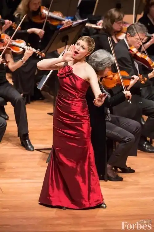 专访|美国花腔女高音歌唱家朱丽叶,做中外文化民间交流的音乐使者