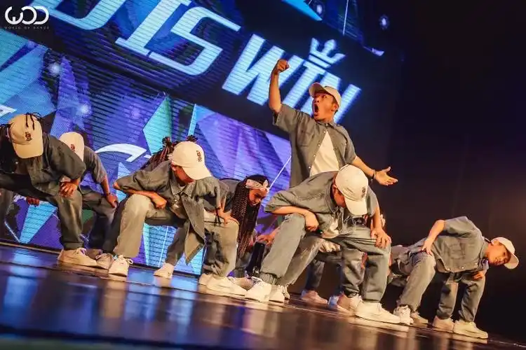 街舞梦想起航之路独家专访wod青少年组中国区总决赛冠军swingcrew