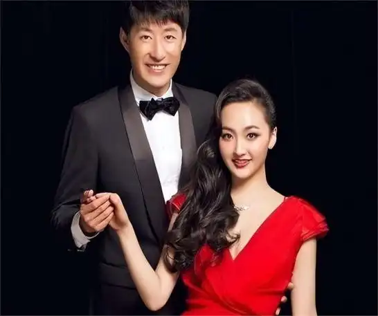 演员于震:前妻方柏霓污蔑我"家暴男",二婚媳妇辛月爱我如宝贝