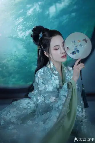 九大唯美古风拍照姿势,你会几种?