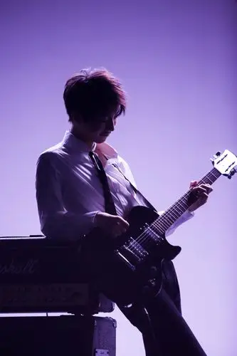 王俊凯兰蔻彩妆与香水大使官宣