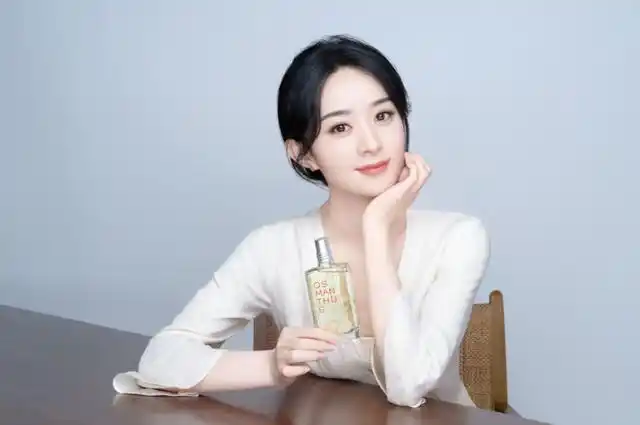 到逆袭成功,她的变美思路太值得学习了|发型|丸子头|刘海|赵丽颖|私服