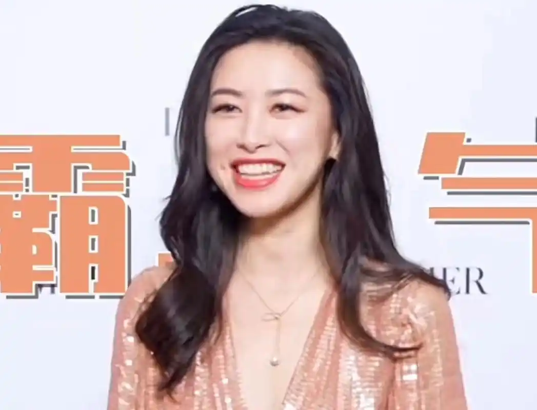 连续10年入选全球最美的100张面孔,朱珠到底有多美?