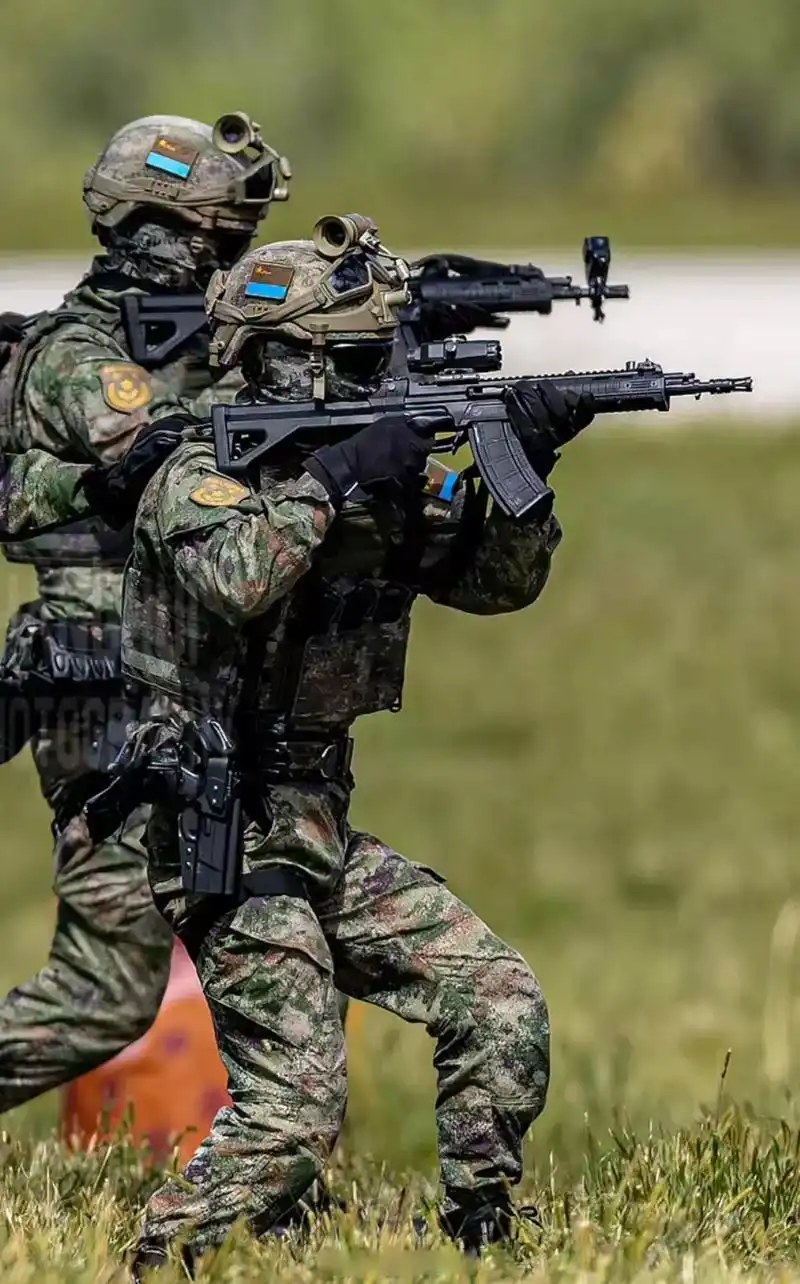 哇塞,新枪191.#中国军人  - 抖音