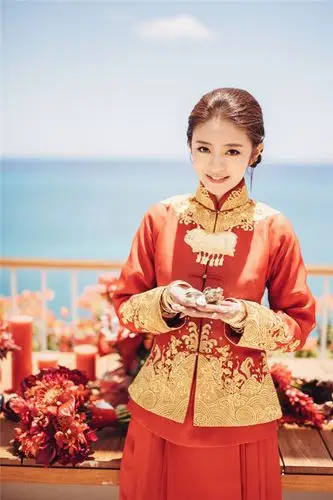 唐嫣罗晋的cp糖太甜这些明星的中式礼服照也很美