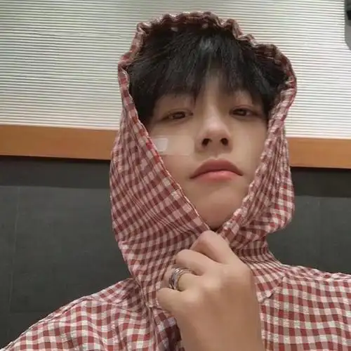 易烊千玺老婆欧阳