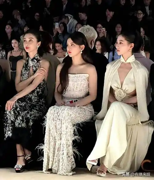 原创angelababy首次内地活动被00后小花惊艳露而不妖艳压群芳