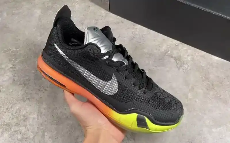 耐克 nike kobe 10 曼巴科比布莱恩特黑橙篮球鞋货号742546-097