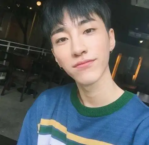 男神正面高清头像 男生头像图片大全 -【爱个性】