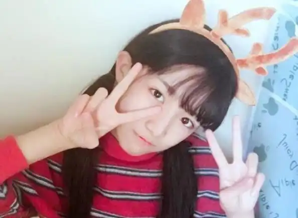 抖音14岁女装男网红个人资料 相关文章