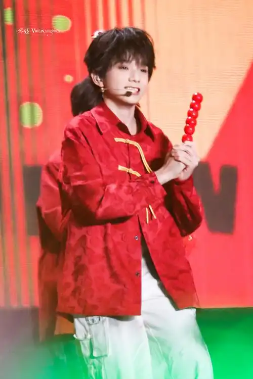 元气小爱豆直击你的心7815@tf家族-王橹杰ljw#街舞