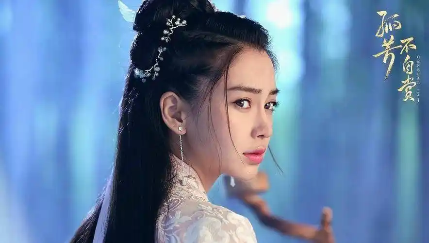 原创47岁钟汉良凭什么还能搭档90小花演古偶上次谭松韵这次袁冰妍