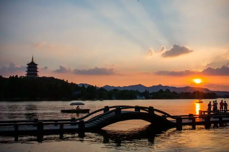 西湖十景之一,雷峰夕照
